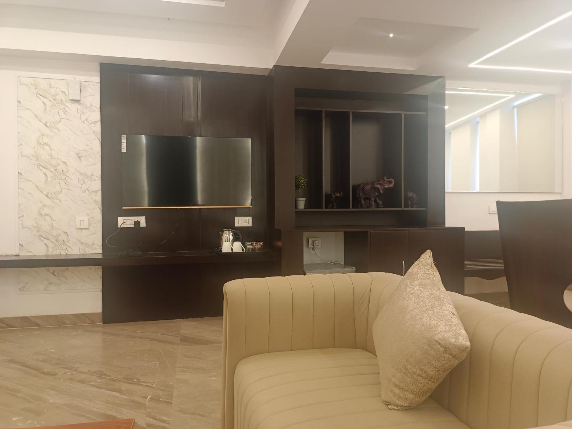 Hotel Kadamb Tree Jabalpur Εξωτερικό φωτογραφία
