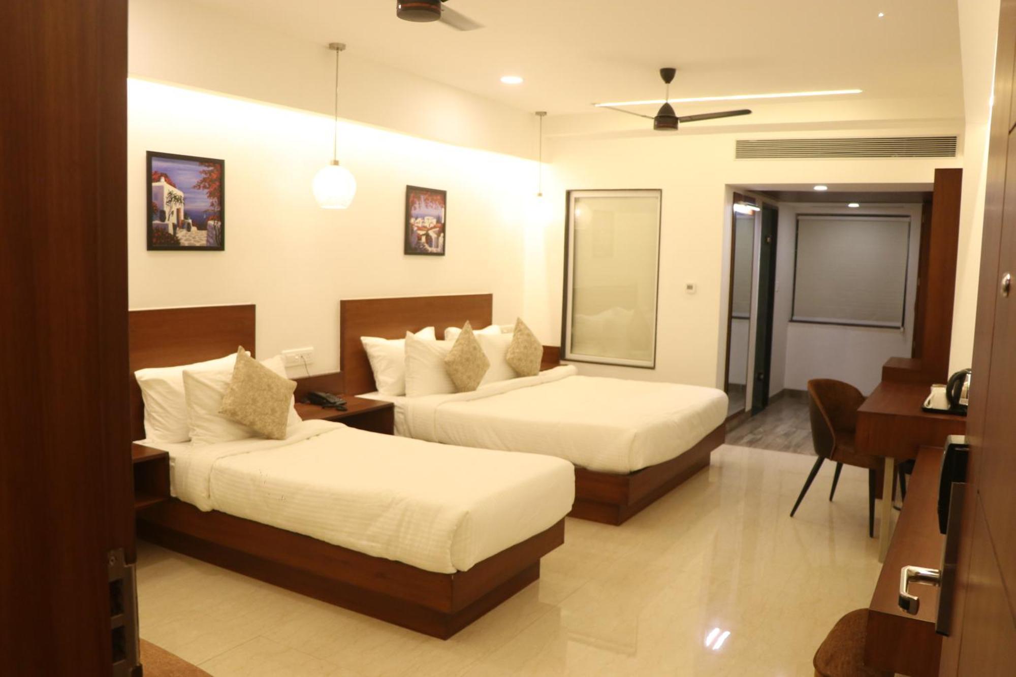 Hotel Kadamb Tree Jabalpur Εξωτερικό φωτογραφία