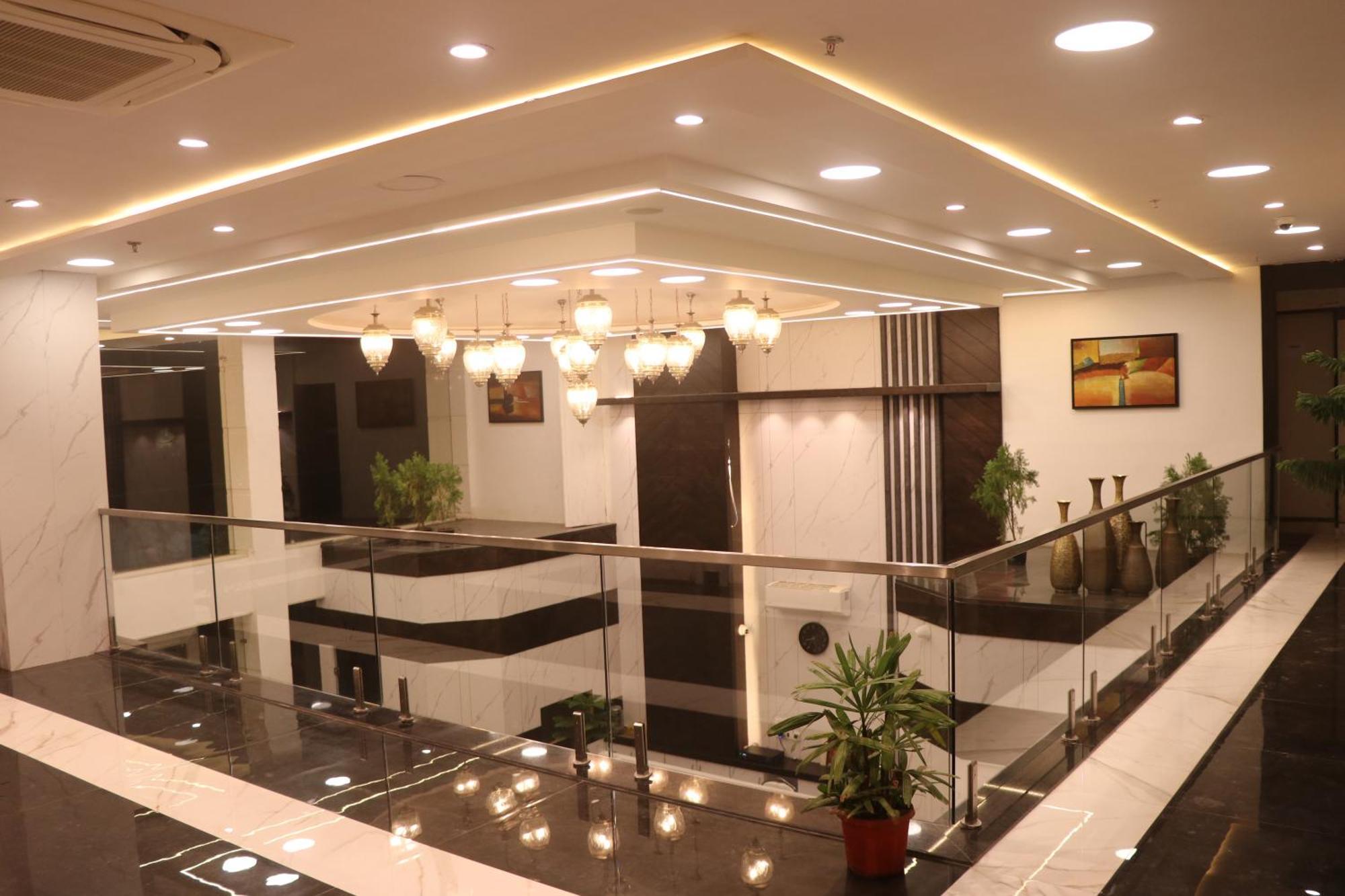 Hotel Kadamb Tree Jabalpur Εξωτερικό φωτογραφία